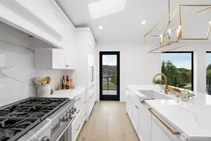 8307 Bayridge Ave, Gig Harbor, WA 98332 - Photo 7