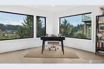 8307 Bayridge Avenue, Gig Harbor, WA 98332 - Photo 25