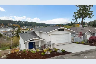 8307 Bayridge Avenue, Gig Harbor, WA 98332 - Photo 5