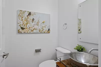 6015 Lanham Place SW, Seattle, WA 98126 - Photo 17