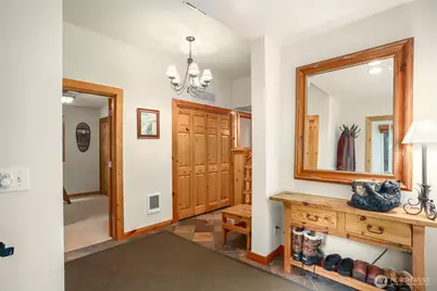 22 Alpental Street, Snoqualmie Pass, WA 98068 - Photo 25