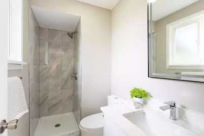 14725 57th Avenue S, Tukwila, WA 98168 - Photo 21