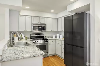 5233 Russell Avenue NW #A, Seattle, WA 98107 - Photo 3