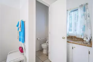 1808 NE 61st Cir, Vancouver, WA 98665 - Photo 17