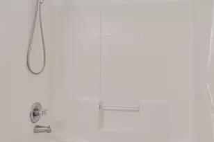 805 Harrington Pl SE, Renton, WA 98058 - Photo 11