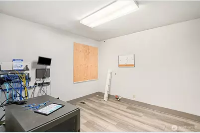 10834 SE Kent Kangley Road, Kent, WA 98030 - Photo 25