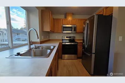 12432 SE 272 Place #B202, Kent, WA 98030 - Photo 7