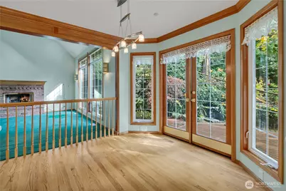 19225 SE 25th St, Sammamish, WA 98075 - Photo 11