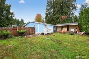 19941 Rhododendron Dr E, Bonney Lake, WA 98391 - Photo 15