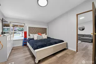 19941 Rhododendron Dr E, Bonney Lake, WA 98391 - Photo 7