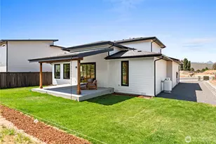 3233 NW Brianna Ave, East Wenatchee, WA 98802 - Photo 15