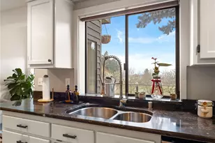 918 Lummi Dr, Fox Island, WA 98333 - Photo 9