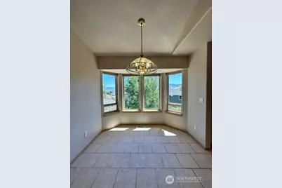 3639 Ridgeview Boulevard, Wenatchee, WA 98801 - Photo 13