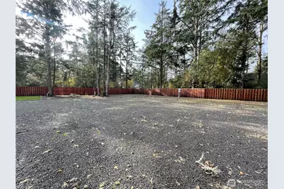 1013 Discovery Avenue SE, Ocean Shores, WA 98569 - Photo 9