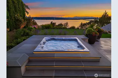 7545 NE 28th Place, Medina, WA 98039 - Photo 11