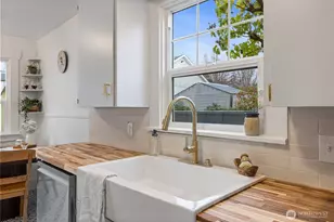 858 South 41st Street, Tacoma, WA 98418 - Photo 9