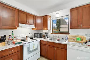 22416 40th Ave E, Spanaway, WA 98387 - Photo 5