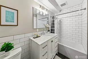 275 W Roy St, Seattle, WA 98119 - Photo 13