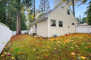 16376 SE 40th St, Bellevue, WA 98006 - Photo 25