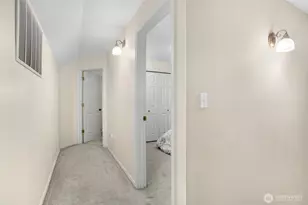 16376 SE 40th St, Bellevue, WA 98006 - Photo 19