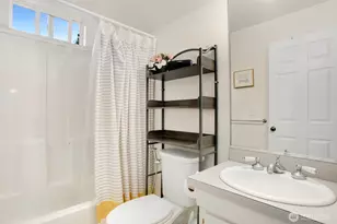 16376 SE 40th St, Bellevue, WA 98006 - Photo 21