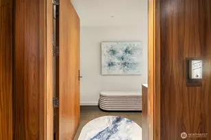 188 Bellevue Way NE, Bellevue, WA 98004 - Photo 27