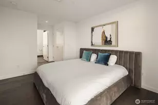 188 Bellevue Way NE, Bellevue, WA 98004 - Photo 19