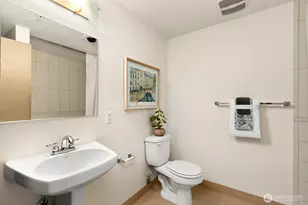 1620 Belmont Ave, Seattle, WA 98122 - Photo 17