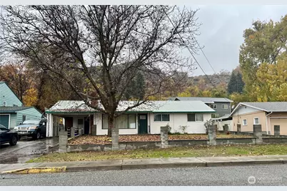 120 S Granite Street, Omak, WA 98841 - Photo 3