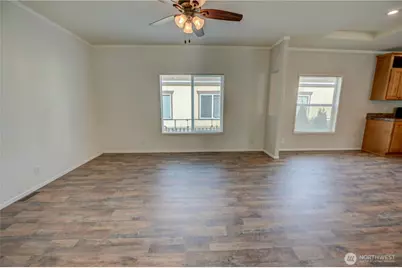 300 Park Avenue #20, Buckley, WA 98321 - Photo 9