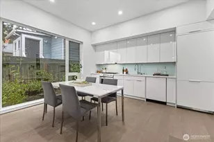 1114 26th Ave, Seattle, WA 98122 - Photo 5