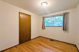 17253 44th Ave NE, Lake Forest Park, WA 98155 - Photo 13