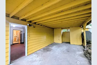 17253 44th Avenue NE, Lake Forest Park, WA 98155 - Photo 3