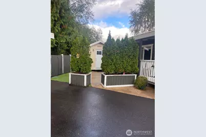 15253 Pine Drive, Renton, WA 98058 - Photo 25