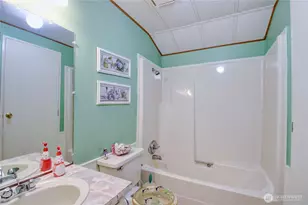 2725 E Fir St, Mount Vernon, WA 98273 - Photo 39