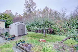 2725 E Fir St, Mount Vernon, WA 98273 - Photo 11