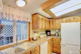 2725 E Fir St, Mount Vernon, WA 98273 - Photo 23