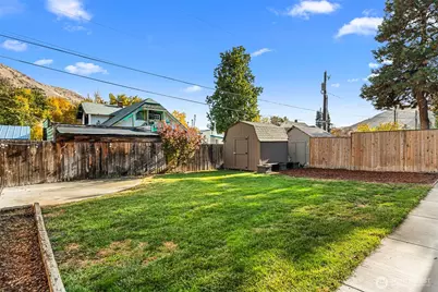 120 S Douglas Street, Cashmere, WA 98815 - Photo 33