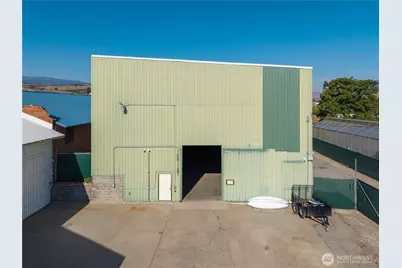 623 Goose Rock Lane, Malaga, WA 98828 - Photo 21