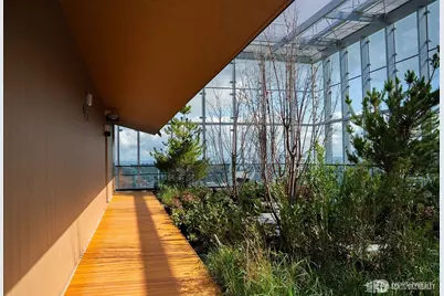 300 Virginia Street #2210, Seattle, WA 98121 - Photo 23