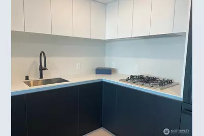 300 Virginia Street #2210, Seattle, WA 98121 - Photo 5