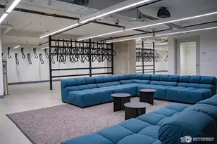 300 Virginia St, Seattle, WA 98121 - Photo 27