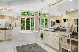 22135 SE 134th St, Issaquah, WA 98027 - Photo 11