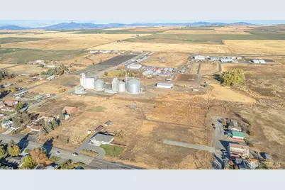 601 E 1st St, Waterville, WA 98858 - Photo 15