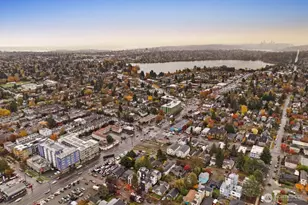 939 N 87th St, Seattle, WA 98103 - Photo 33