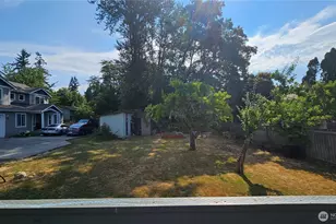 18534 Stone Ave N, Shoreline, WA 98133 - Photo 3