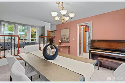 14138 150th Place SE, Renton, WA 98059 - Photo 7