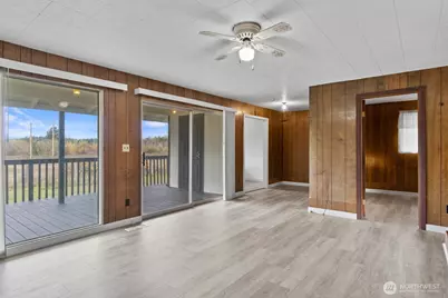 39411 Mountain Highway E, Eatonville, WA 98328 - Photo 13