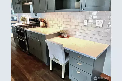 7940 Beach Drive E, Port Orchard, WA 98366 - Photo 9