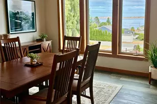 7940 Beach Dr E, Port Orchard, WA 98366 - Photo 5